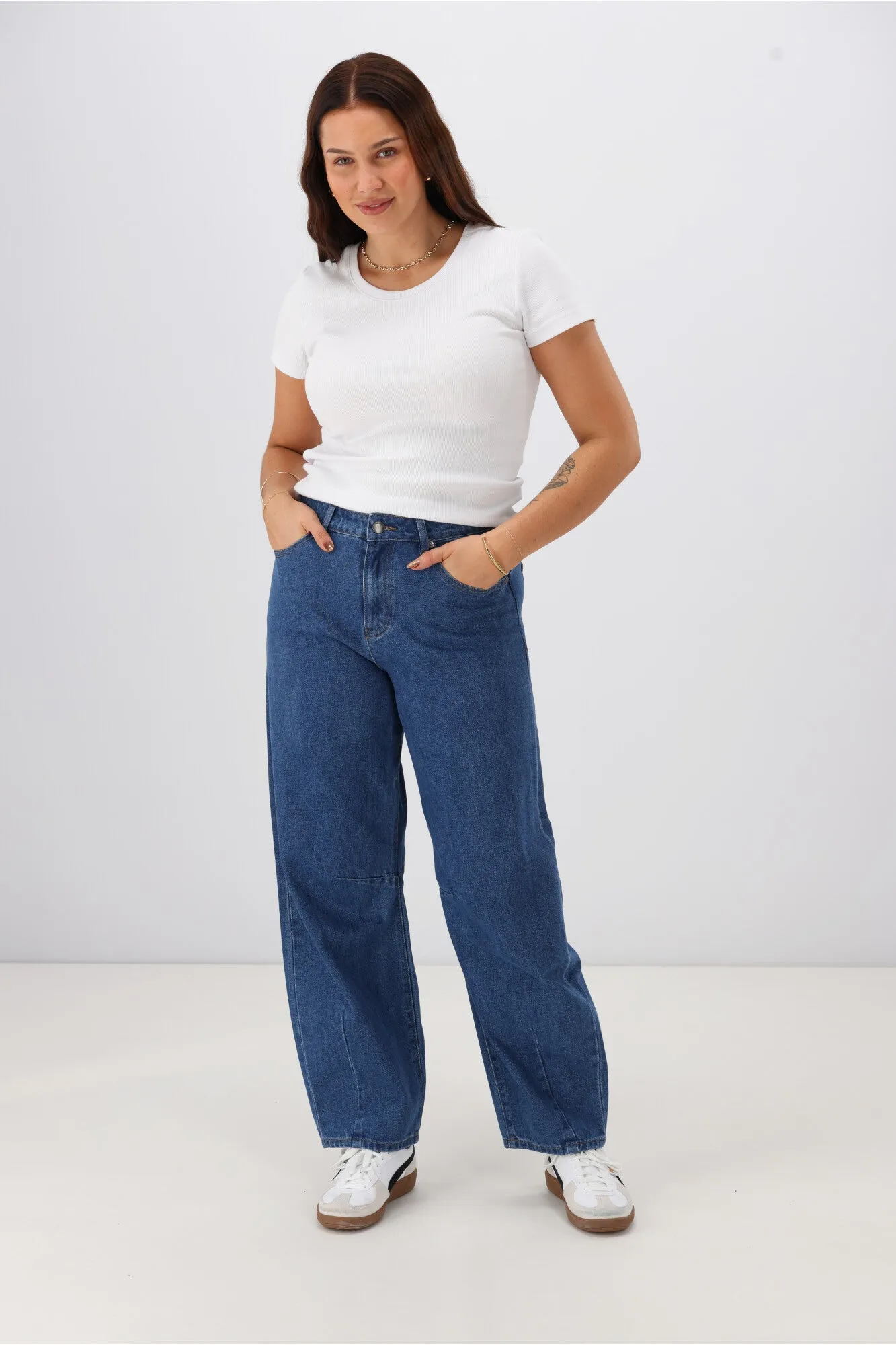 All About Eve Hallie Barrel Leg Jean Denim