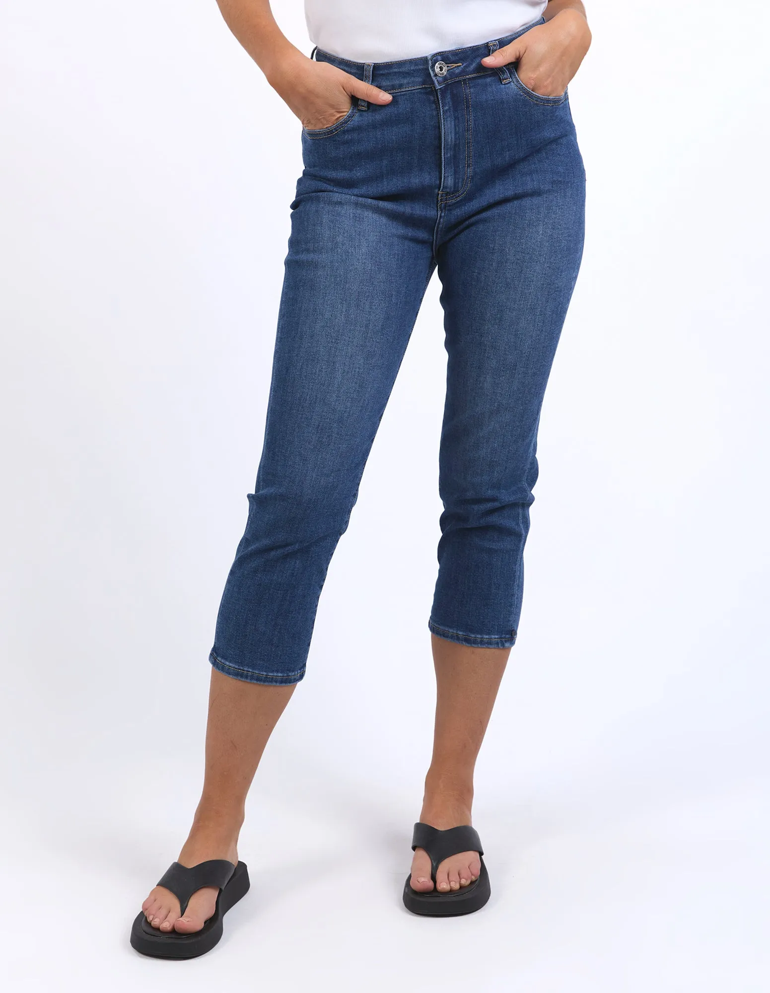 Elm Mollie Capri Jean Mid Blue Wash