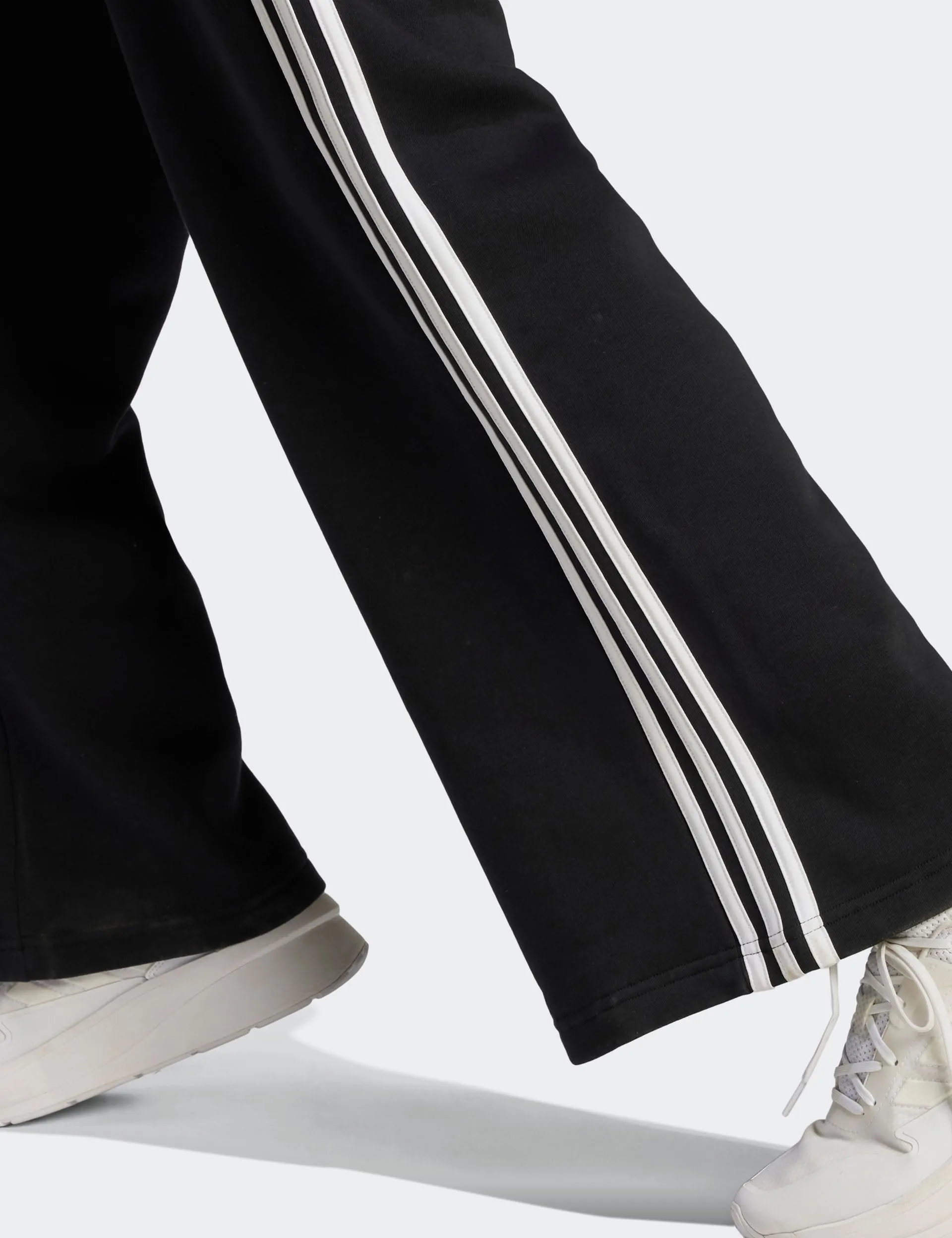 Essentials 3-Stripes French Terry Wide Joggers - Black/White