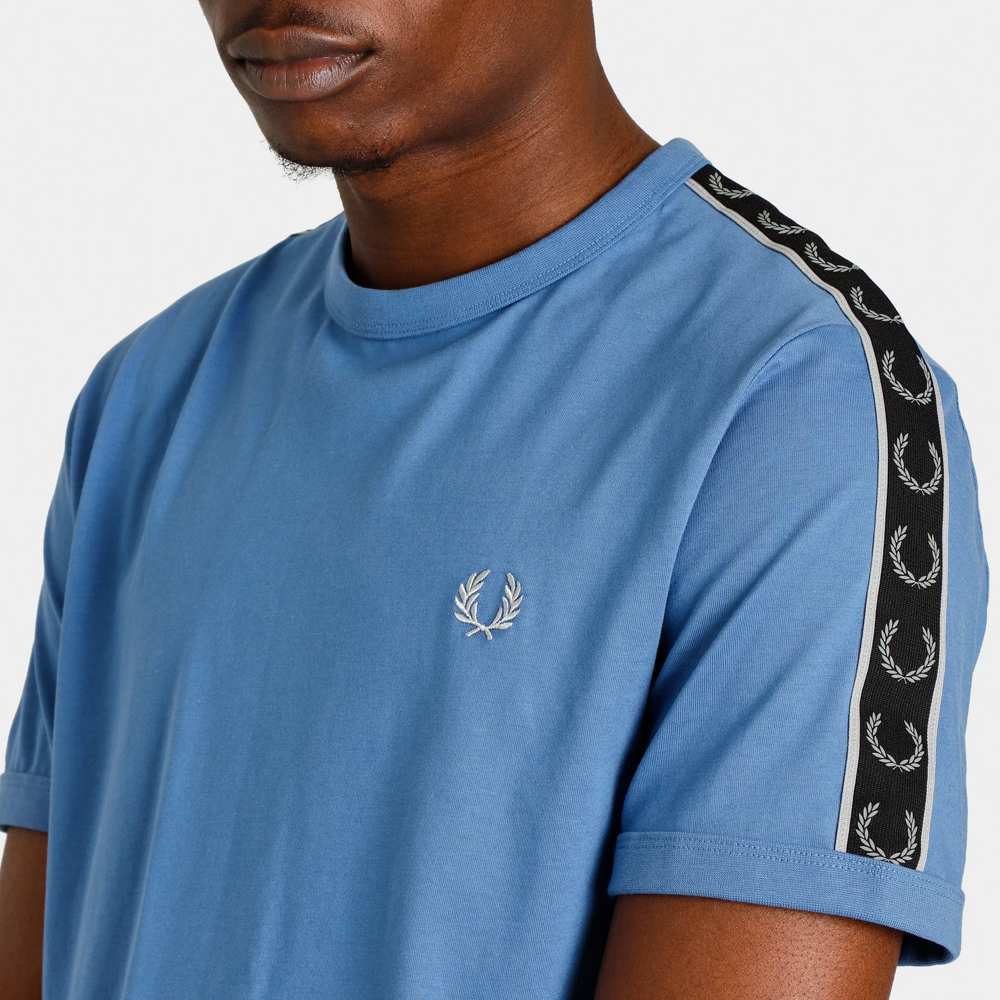 Fred Perry Taped Ringer T-Shirt / Twilight Blue
