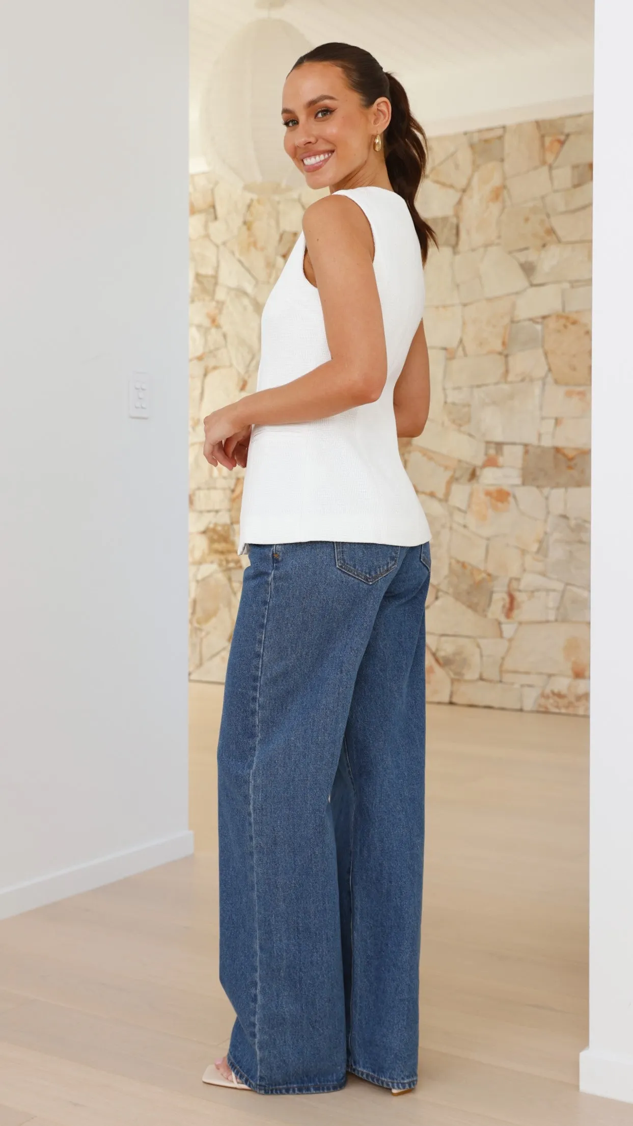 Giani Vest - White