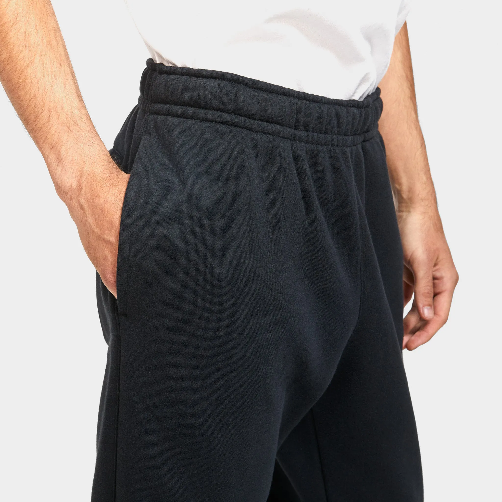 Nike Club Fleece Joggers Black / Black - White