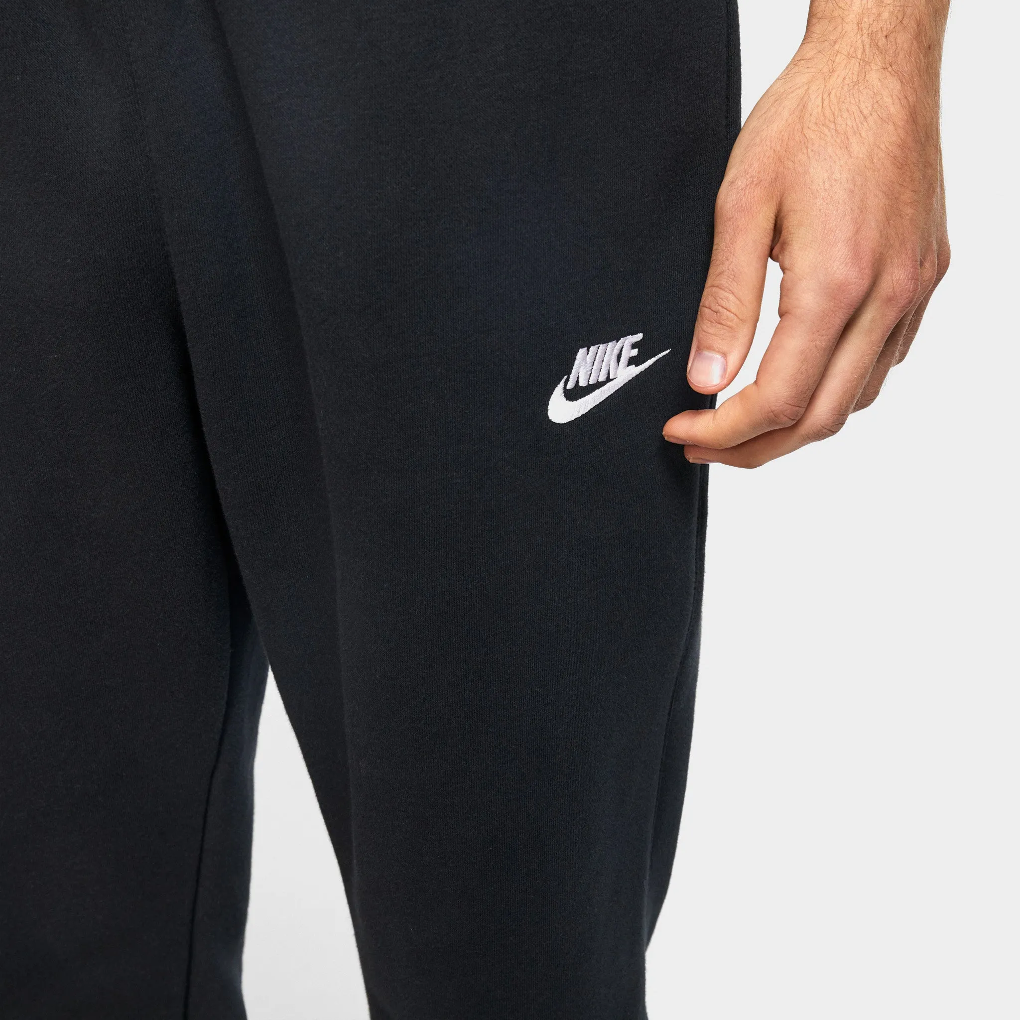 Nike Club Fleece Joggers Black / Black - White
