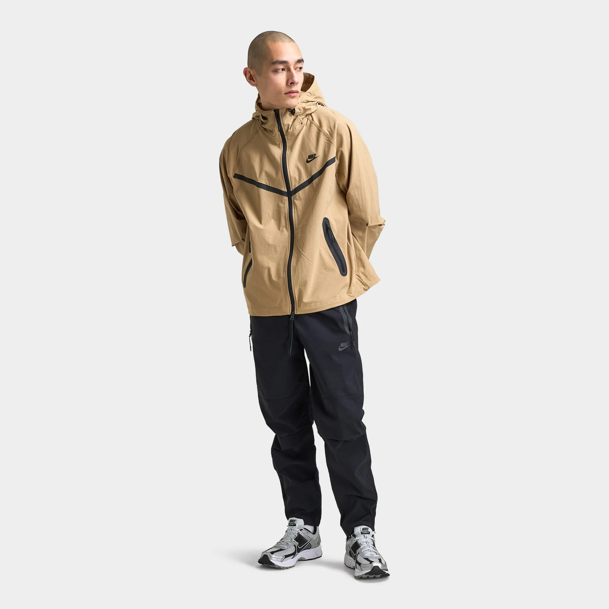 Nike Tech Woven Full Zip Windrunner Jacket Parachute Beige / Parachute Beige - Black