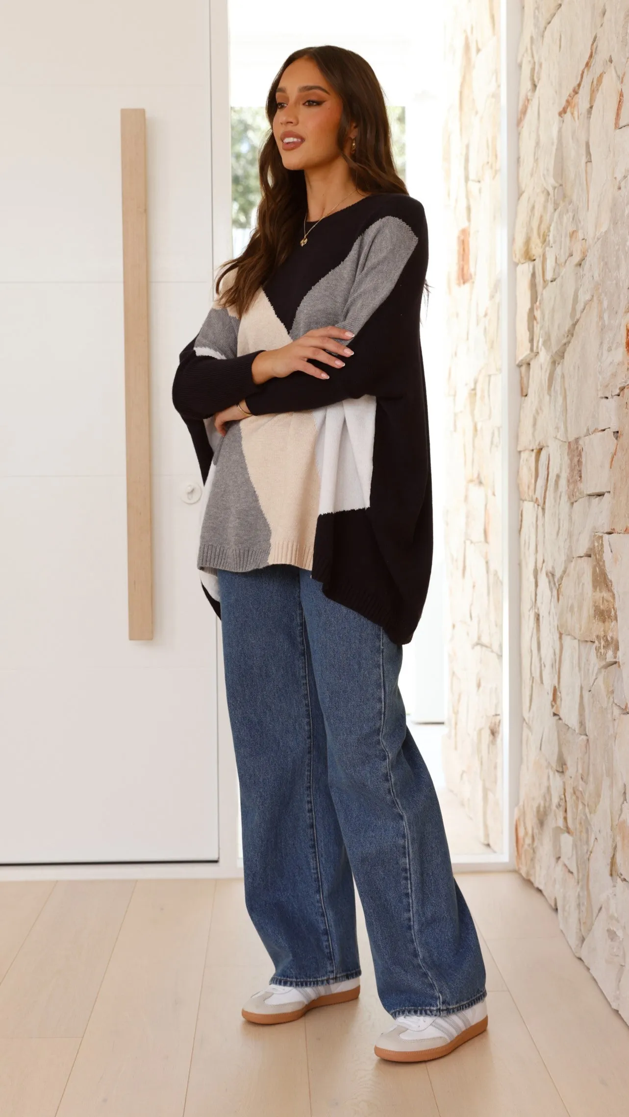 Poppy Jumper - Black/Beige Print