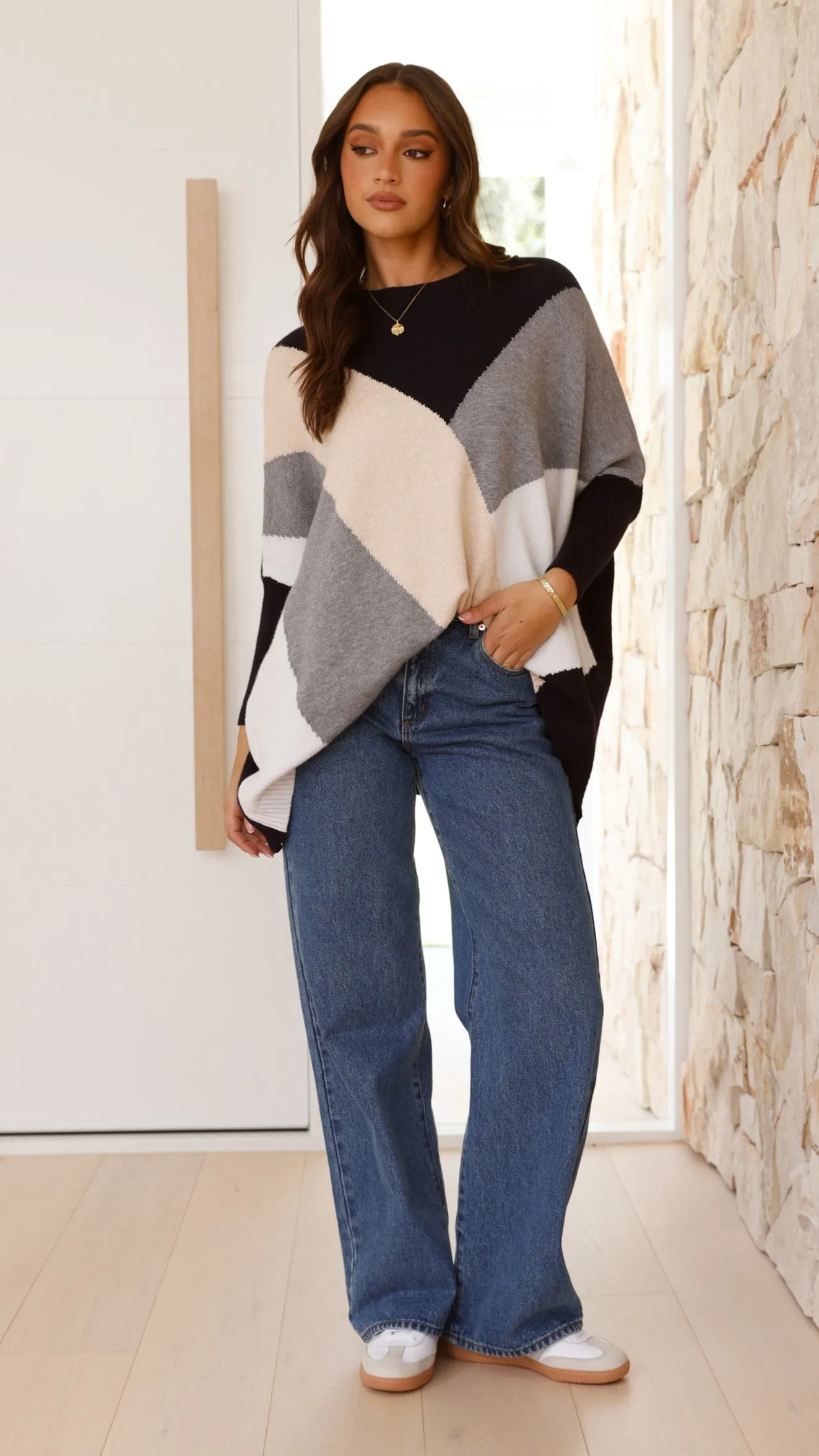 Poppy Jumper - Black/Beige Print