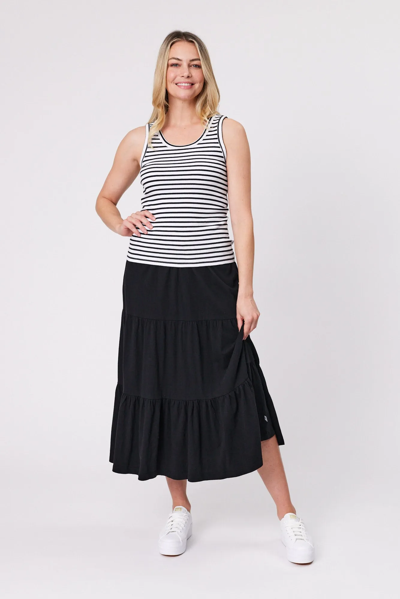 Shine On Essentials Midi Skirt Black