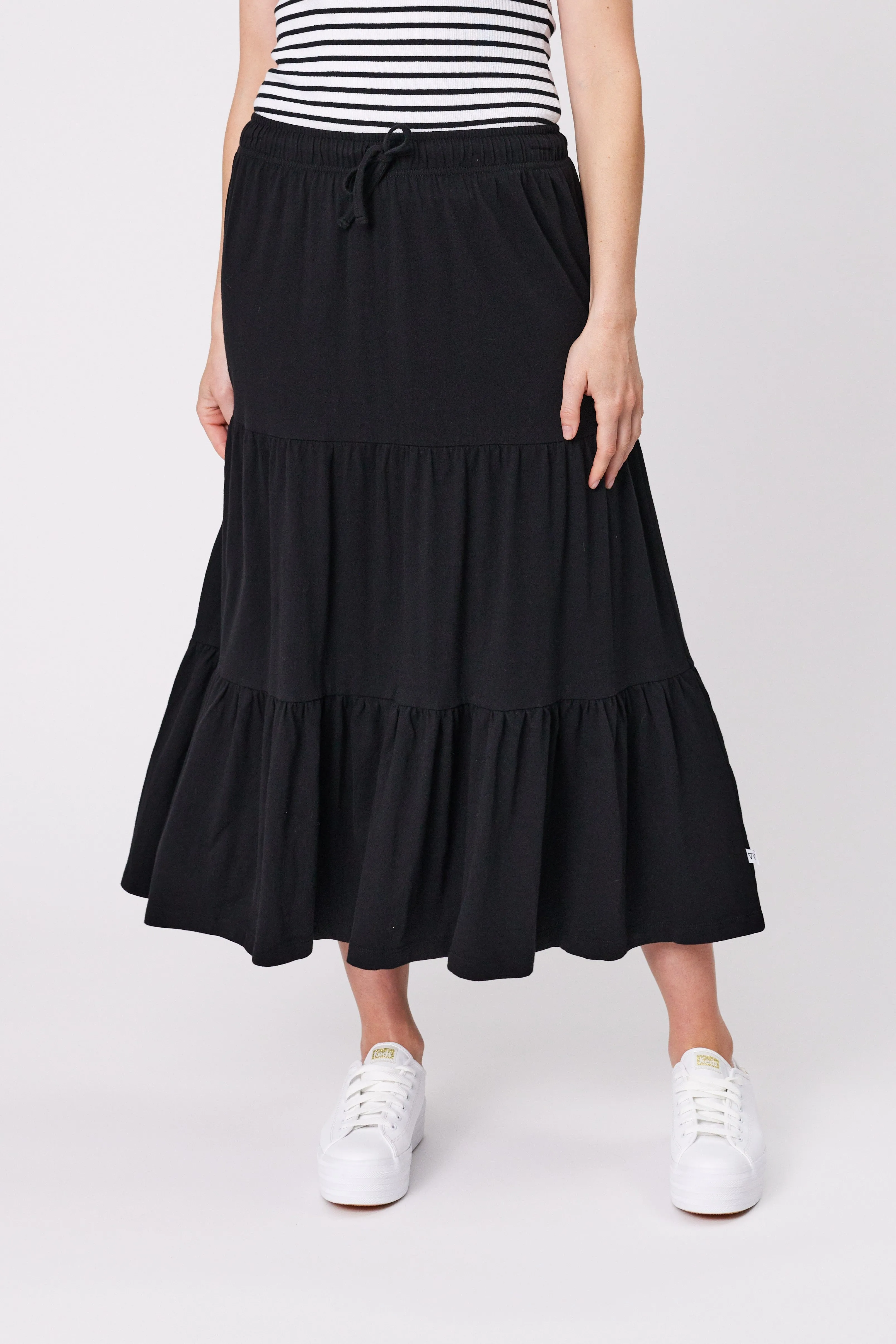 Shine On Essentials Midi Skirt Black