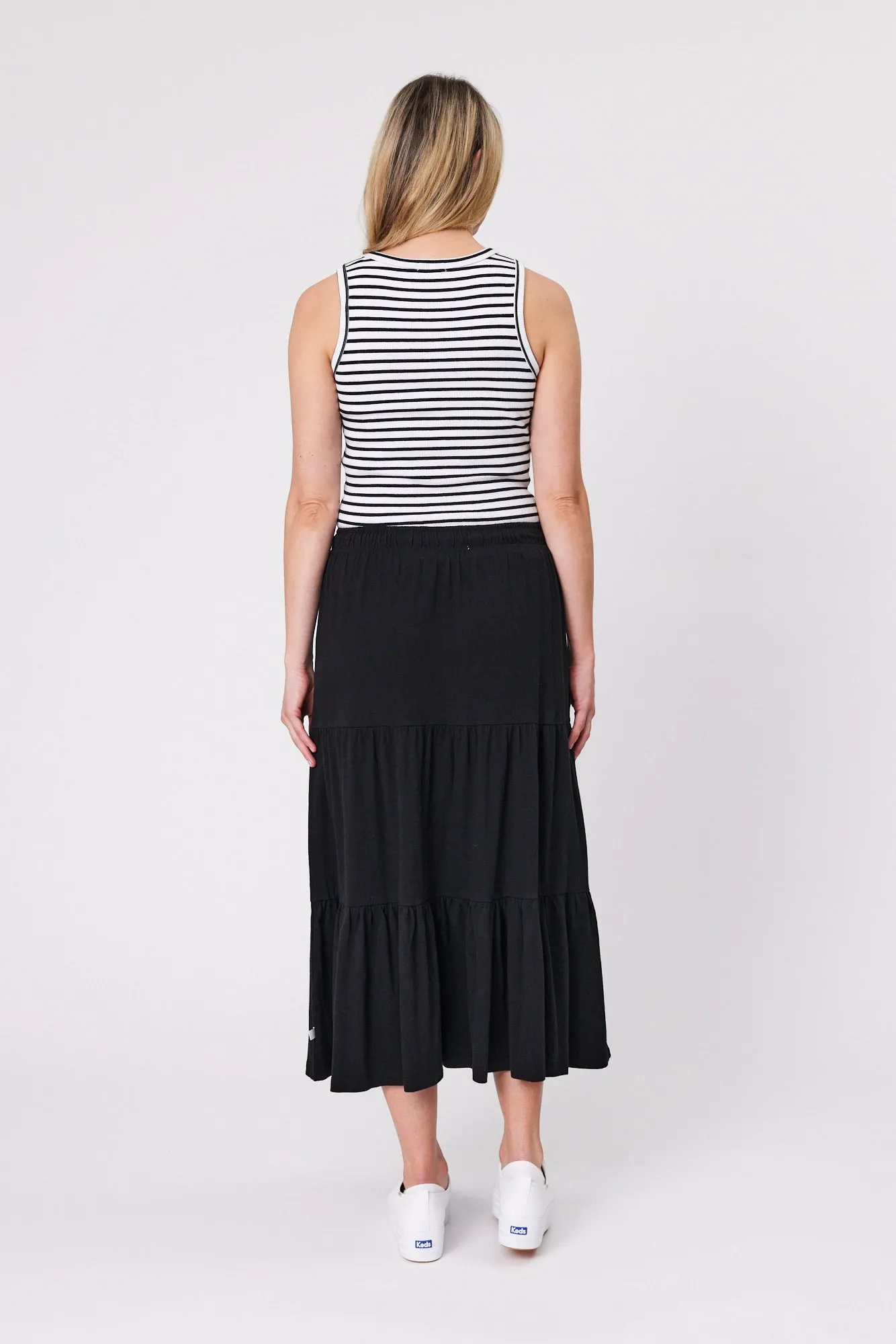 Shine On Essentials Midi Skirt Black