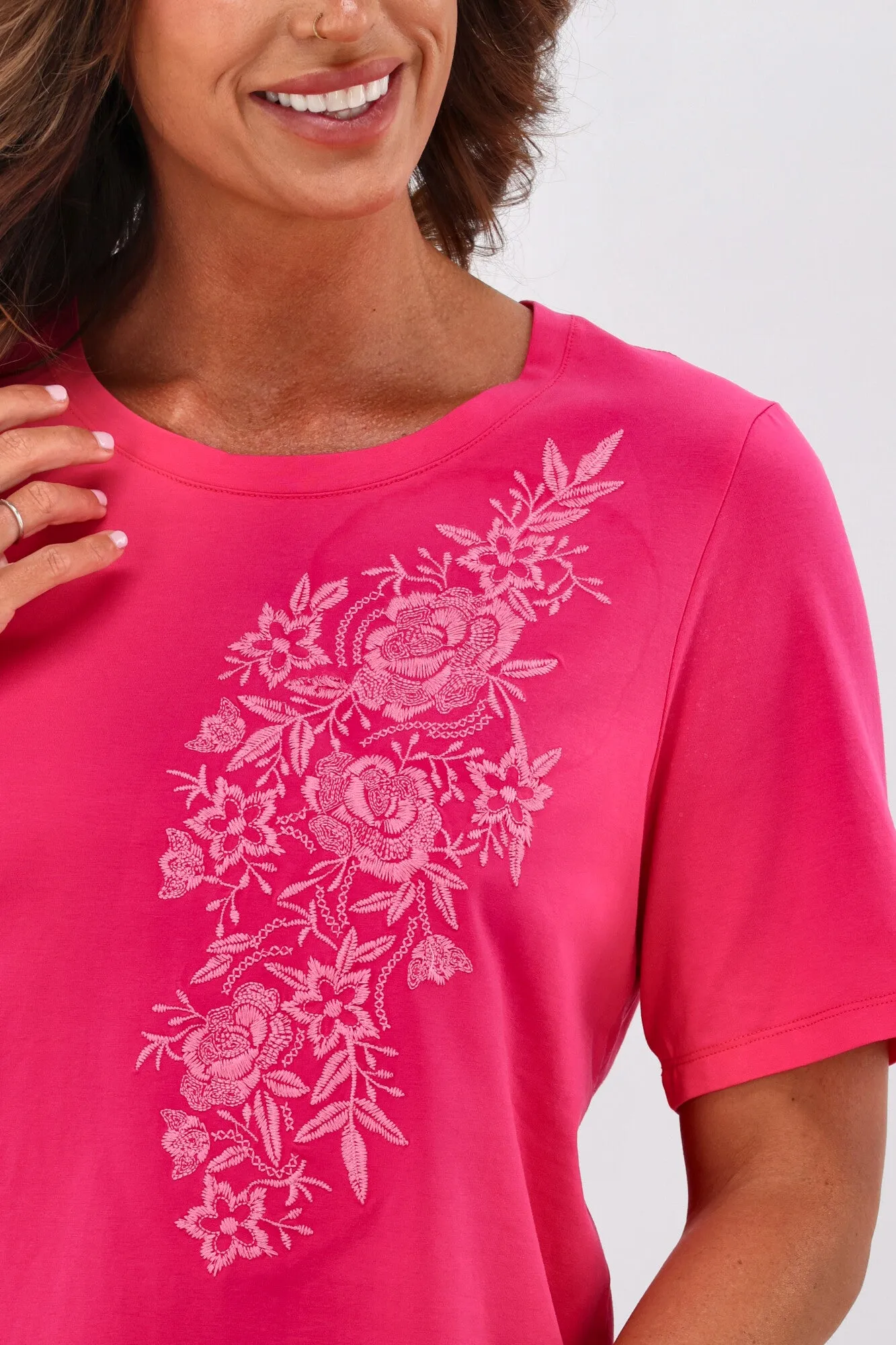 Shine On Label Morgan Embroidery Tee Pink