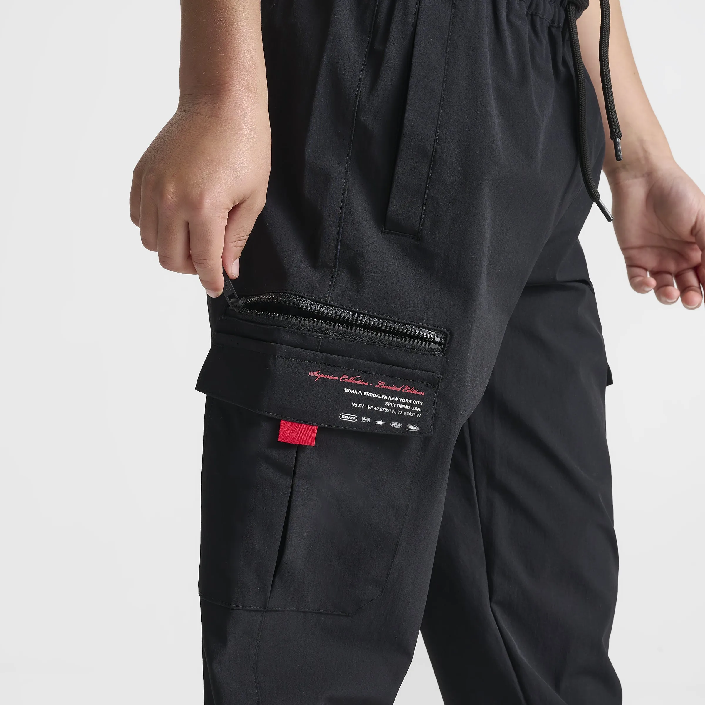 Supply & Demand Junior Boys' Split Woven Pants / Black