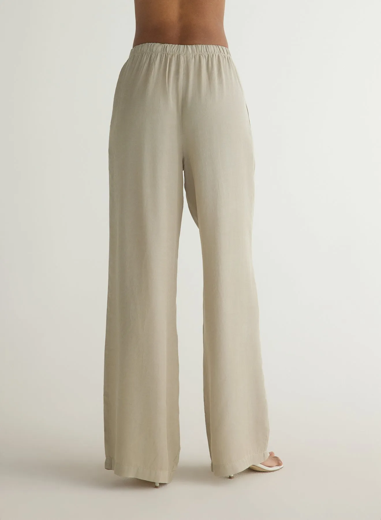Wide Leg Pleated Pant - Foggy Coast